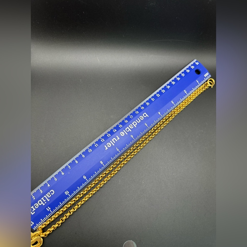 ❗️FINAL PRICE❗️LOT 814 24K gold plated Chanel vintage necklace with CC pendant - Picture 6 of 9